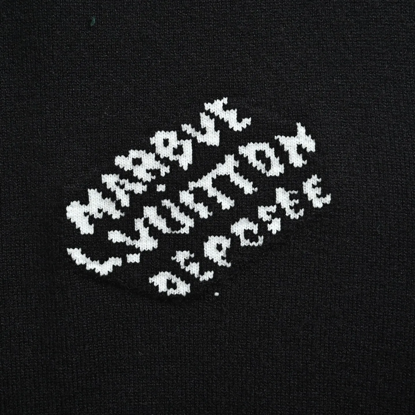 Louis Vuitton/Louis Vuitton crew neck sweater with small letters jacquard logo on cuffs